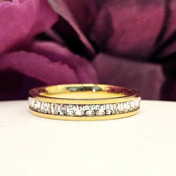 Titanium White Baguette Diamond Wedding Cocktail Ring 18K Gold on Titanium - Picture 7 of 8
